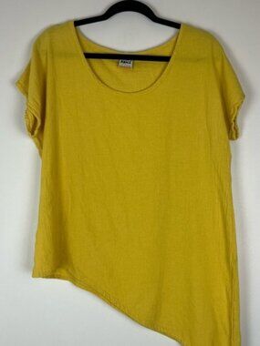 ABACA Yellow Gauzy Cotton Asymmetrical Hem Tee size 1 (S/M)